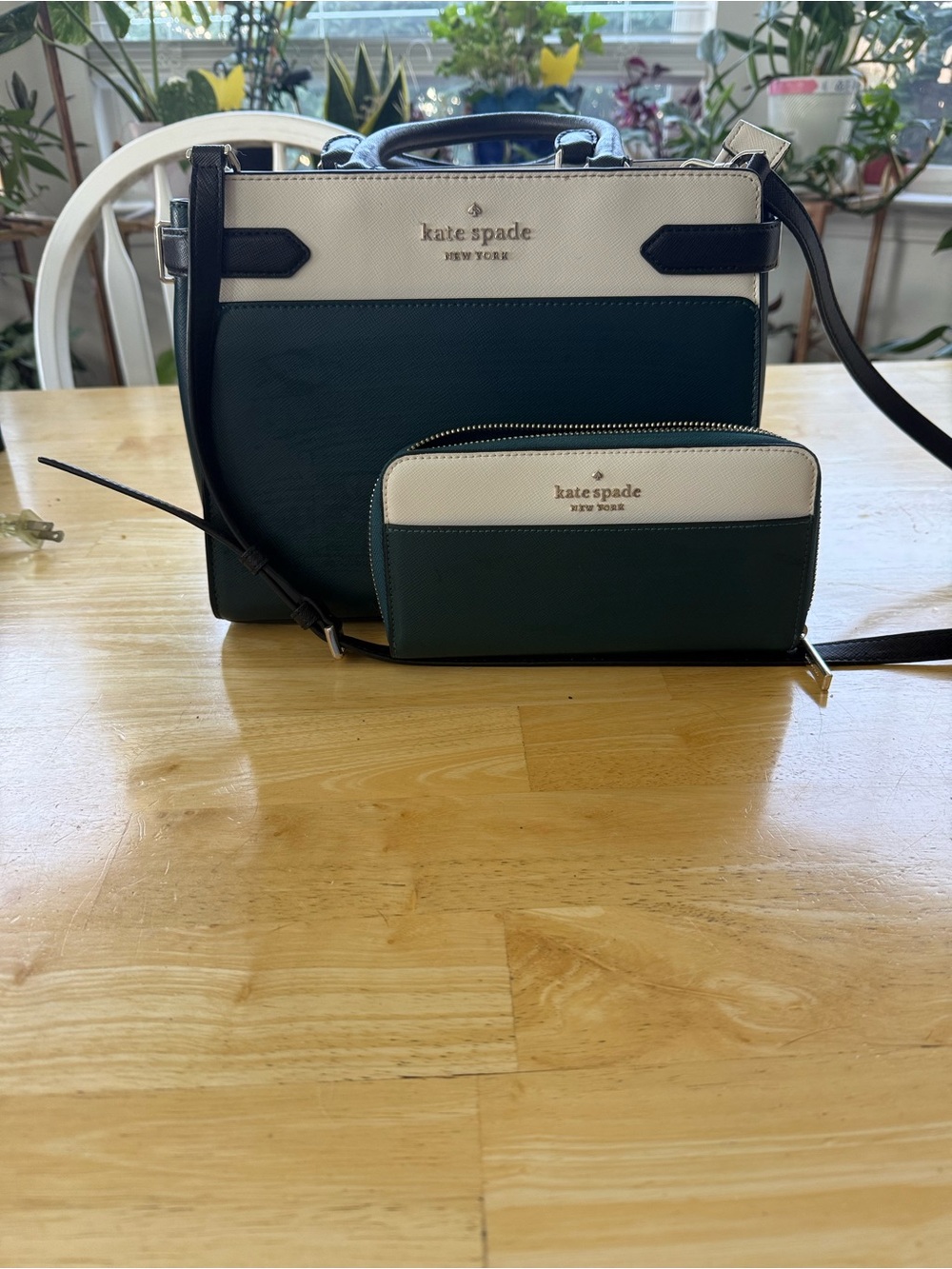 kate spade staci medium satchel Two-Tone Green & Cream Crossbody Bag with Wallet